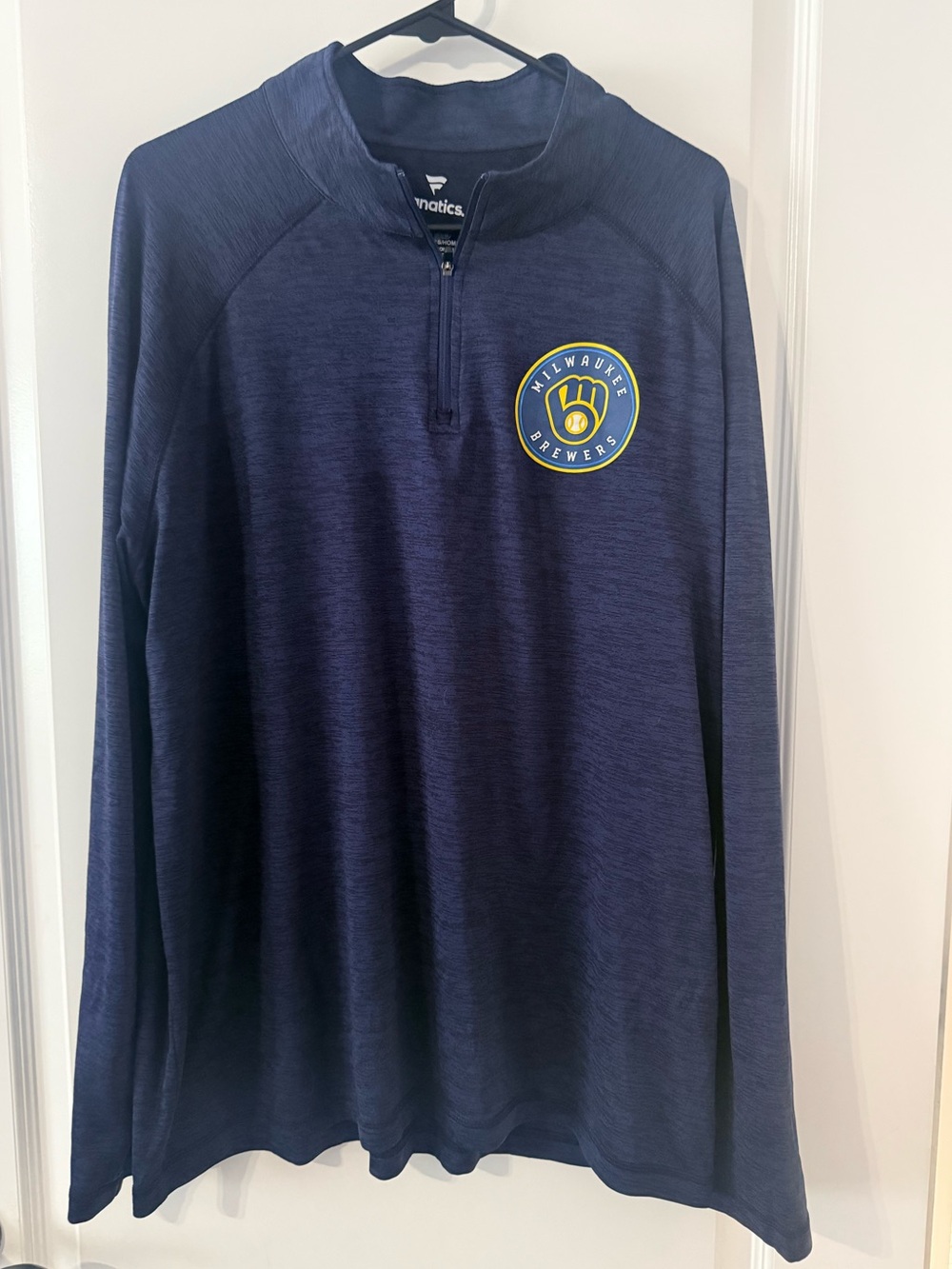 Fanatics Men’s Navy Milwaukee Brewers Quarter-Zip Pullover